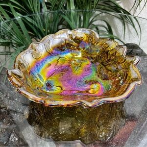 Vintage Indiana Carnival Glass Bowl Glass in Loganberry Leaf design